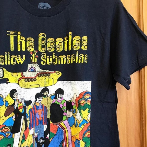 **インポートのバンドTシャツ入荷しました。ビートルズ“Yellow Submarine”*Size S,M,LPrice ¥3900**